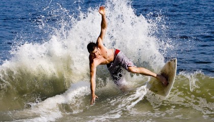 理查兹盛赞枪手韧性，阿森纳掌握胜利配方，已是英超冠军有力争夺者