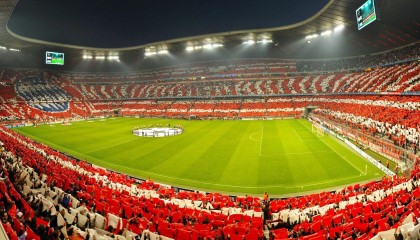 电讯报深度剖析，萨拉赫战术角色转型，然梦剧场梦魇本色依旧