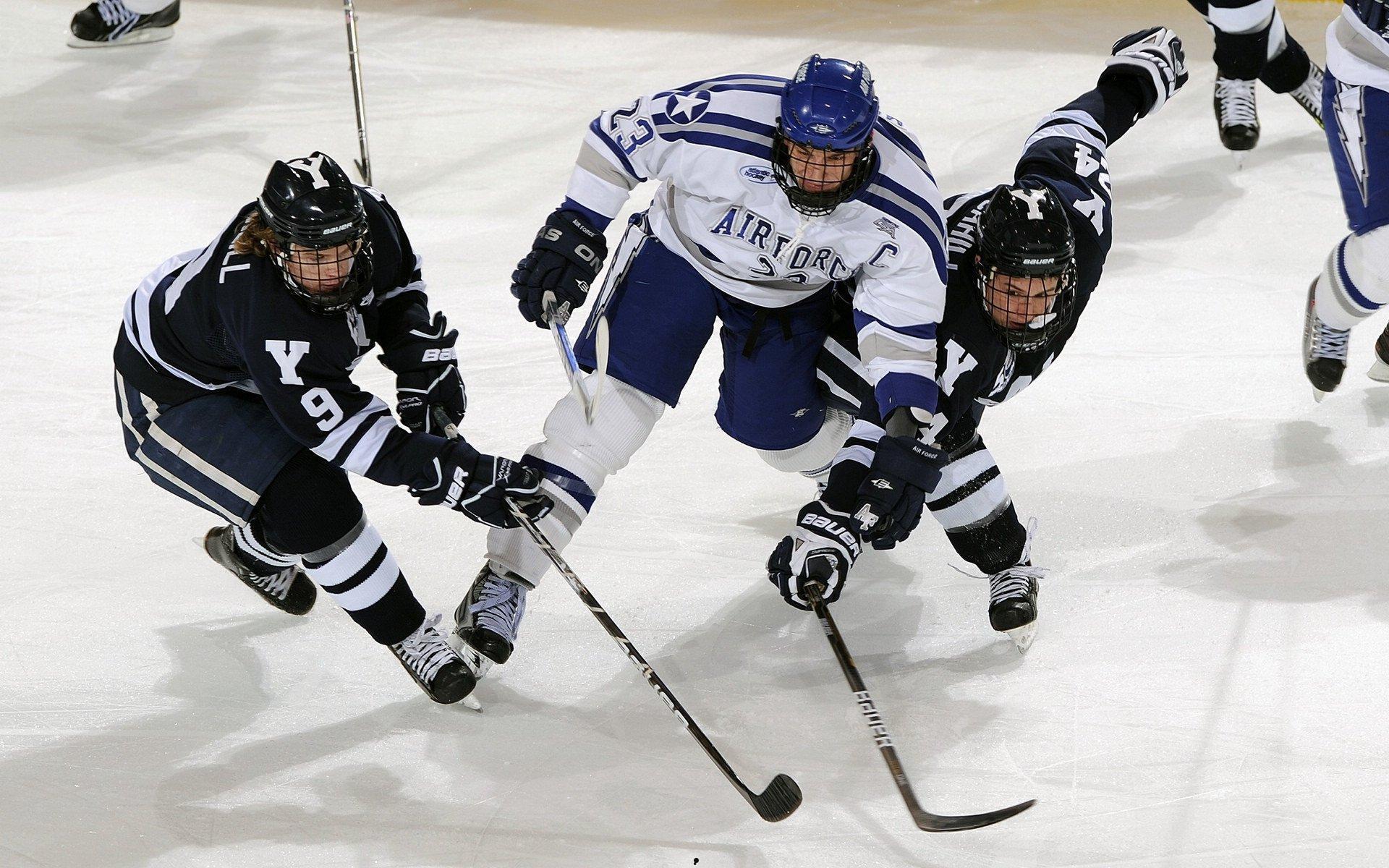 亚亚-图雷回首巴萨岁月，曾误解里杰卡尔德因嫉妒而将其搁置，如今坦言是成长的阵痛